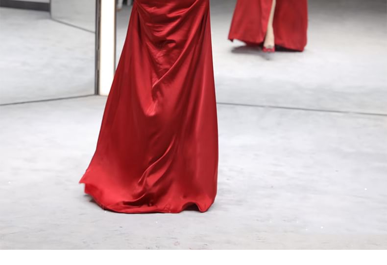 Long-Sleeve Square Neck Plain Ruched Slit Mermaid Evening Gown