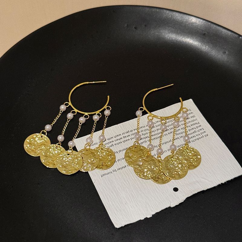 Textured Alloy Faux Disc Pearl Earring Chandelier