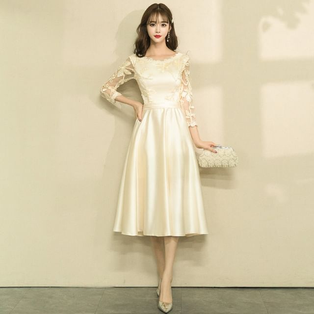 Long-Sleeve Round Neck Lace Panel Evening Gown