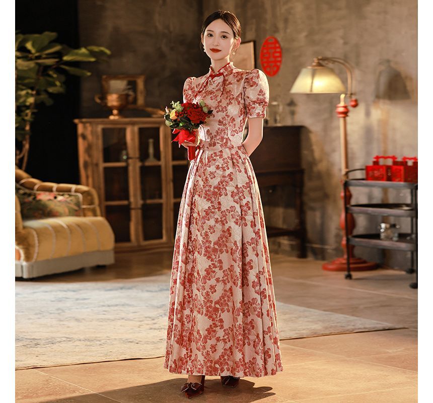 Short-Sleeve Floral Embroidered Bridal Qipao Evening Gown
