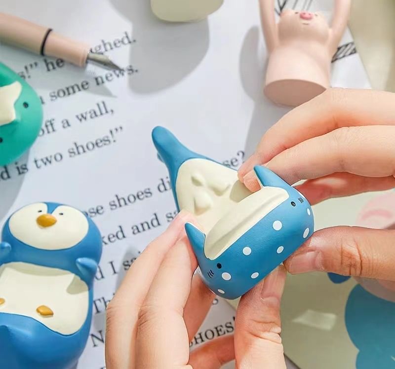 / Holder Designs) (Various Phone Dolphin Shark Penguin