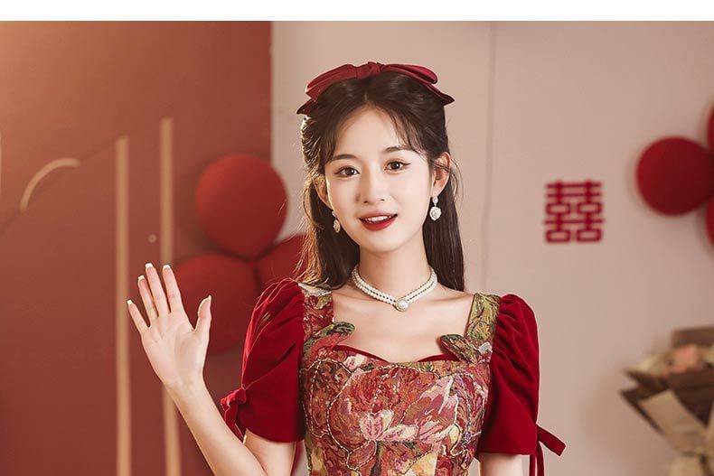 Short-Sleeve Floral Bow Mesh A-Line Evening Gown