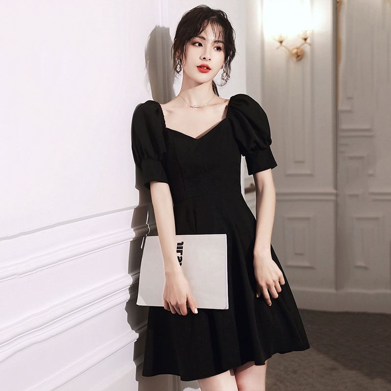 Puff-Sleeve Plain Mini A-Line Dress