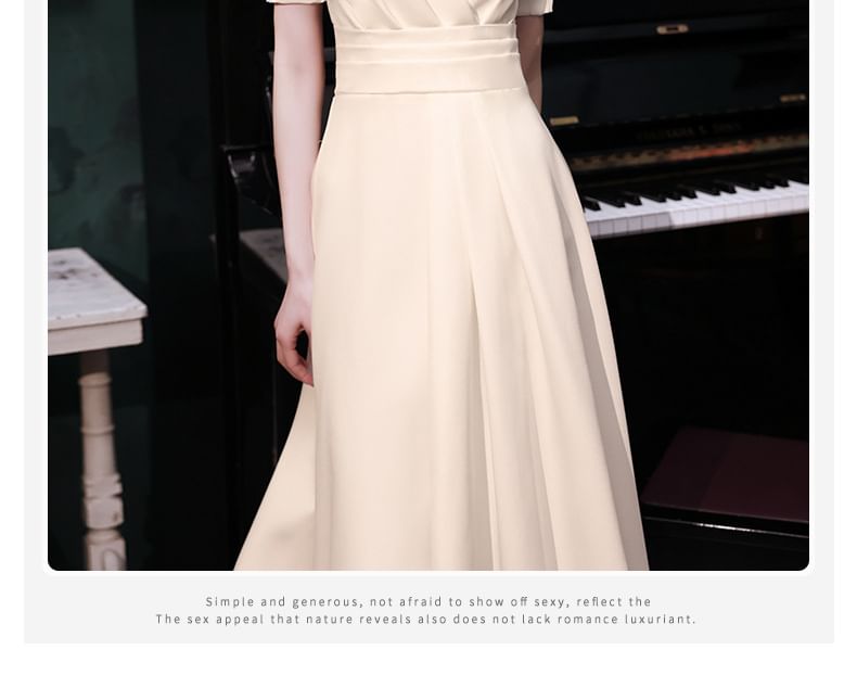 Puff-Sleeve Square Neck Plain Ruched A-Line Dress / Midi Dress