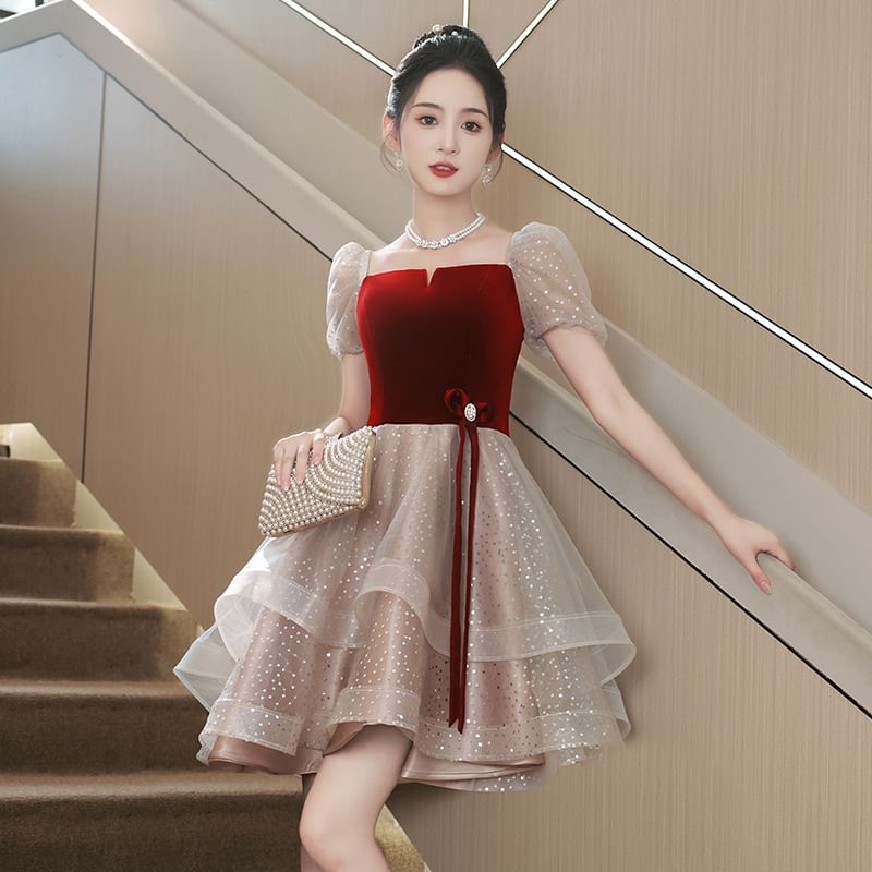 Puff-Sleeve Sequin A-Line Cocktail Dress / Evening Gown