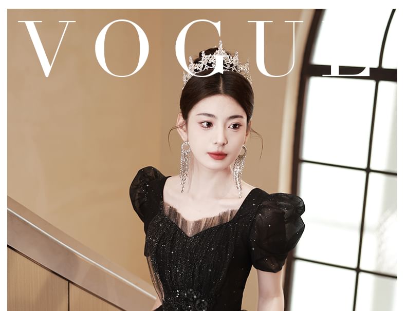 Short-Sleeve Plain Sequin A-Line Evening Gown