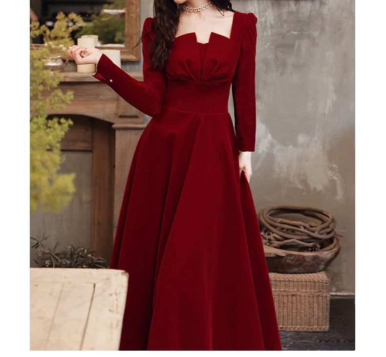 Long-Sleeve Notch Neck Plain Ruched Midi A-Line Cocktail Dress / Evening Gown