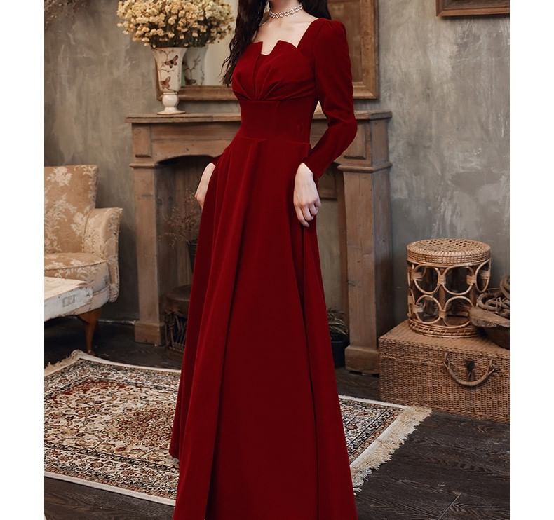 Long-Sleeve Notch Neck Plain Ruched Midi A-Line Cocktail Dress / Evening Gown
