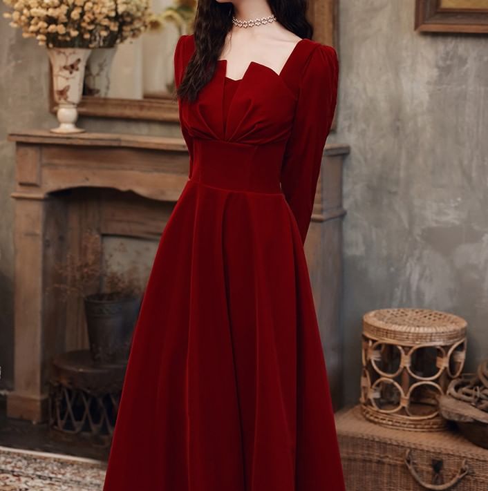 Long-Sleeve Notch Neck Plain Ruched Midi A-Line Cocktail Dress / Evening Gown