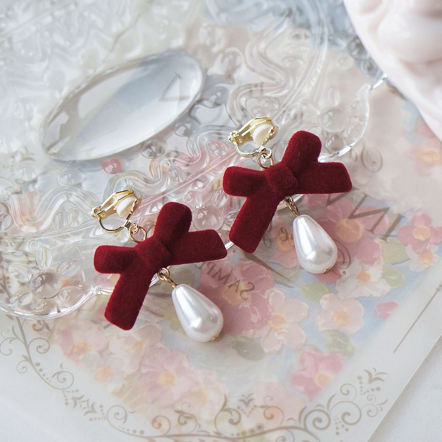 / Pearl Hook Clip-On Faux Earring Drop Bow