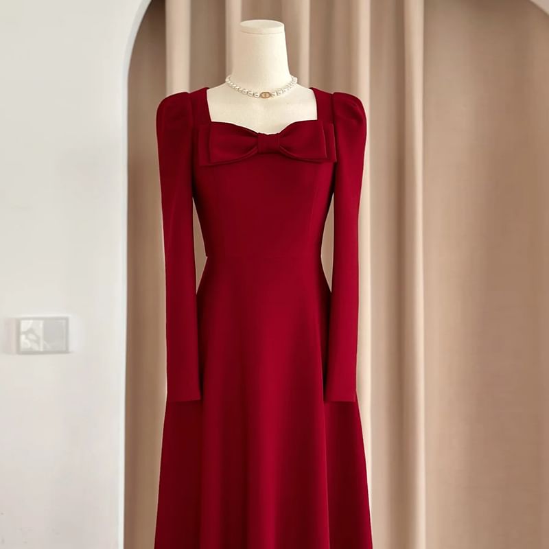 Long-Sleeve Square-Neck Plain Bow A-Line Evening Gown