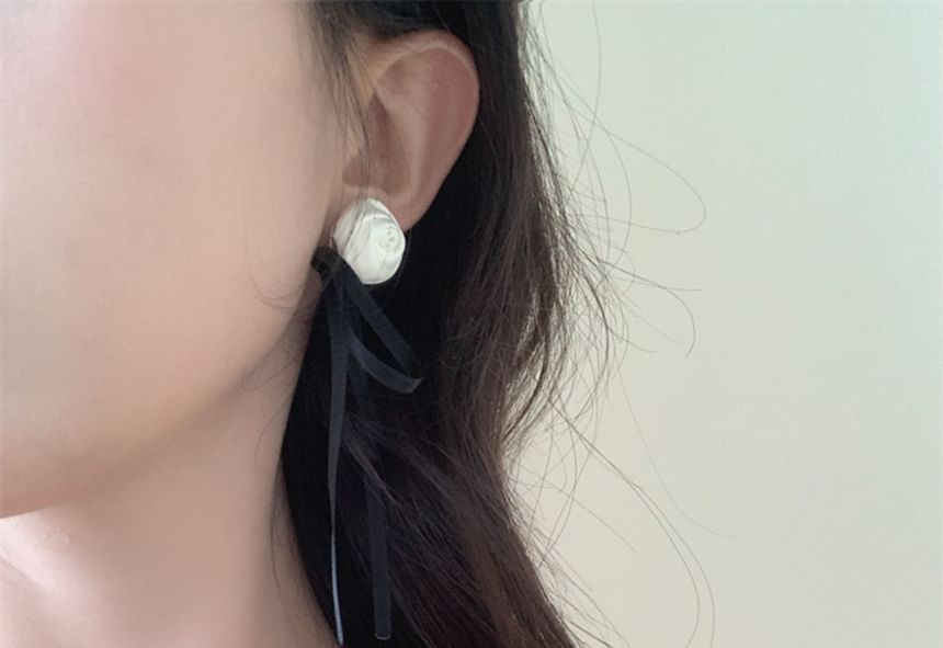 Ribbon Flower Earring Stud
