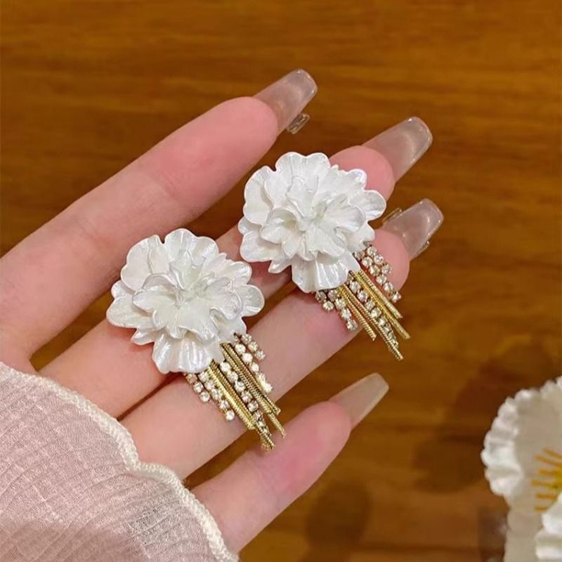Alloy Rhinestone Fringed Floral Earring