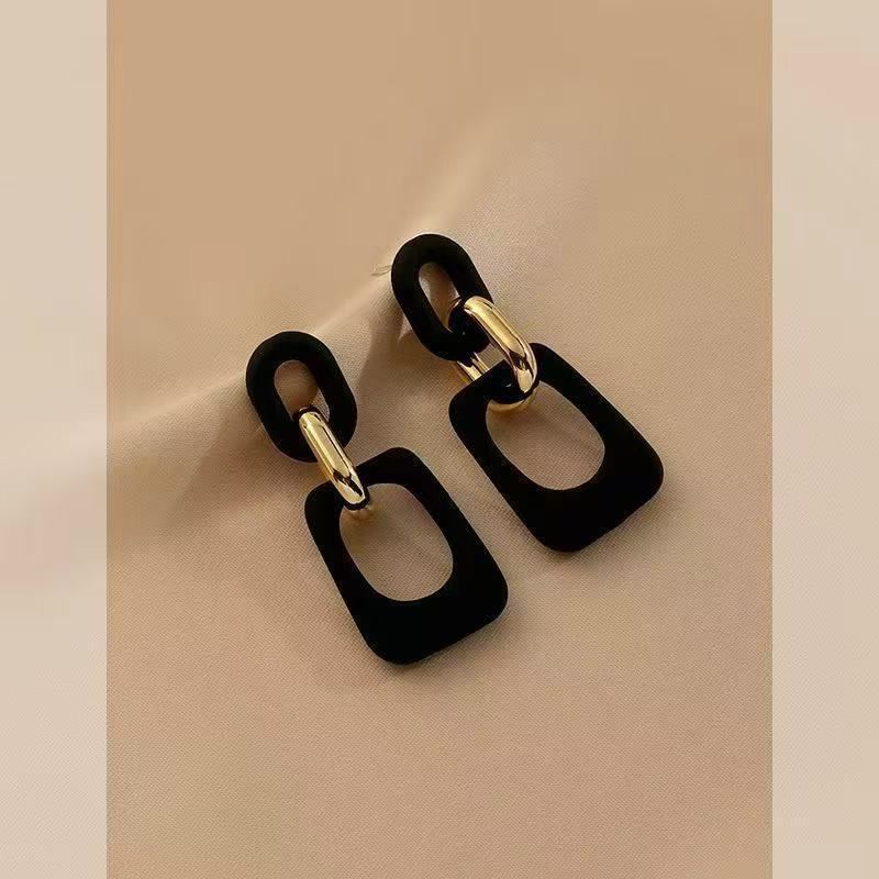 Geometric Dangle Acrylic Alloy Earring