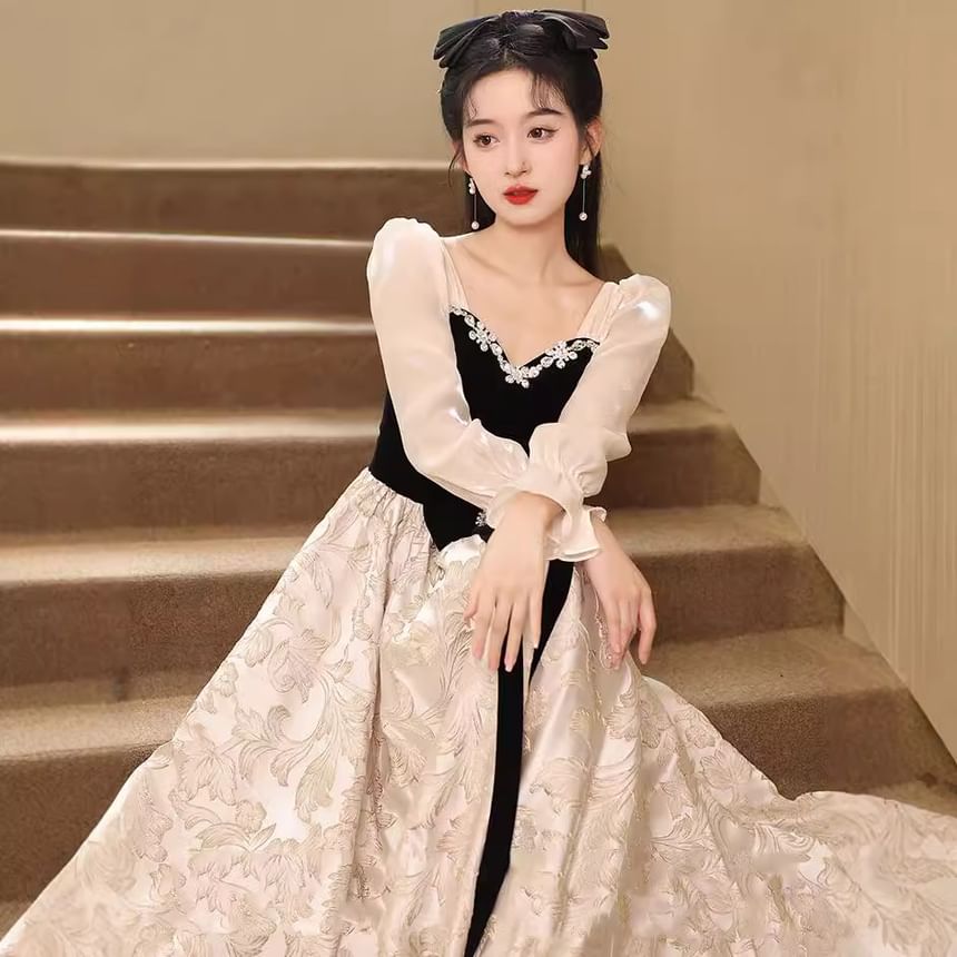 Long-Sleeve Two Tone A-Line Evening Gown