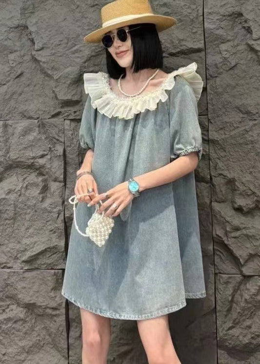 Lockeres, blaues, gerüschtes, mittellanges Denimkleid mit Nagelperlen, Sommerkleid MN050