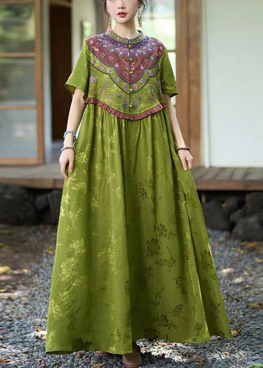 Robe vintage en soie brodée à volants et col montant vert pour l'été WW1018