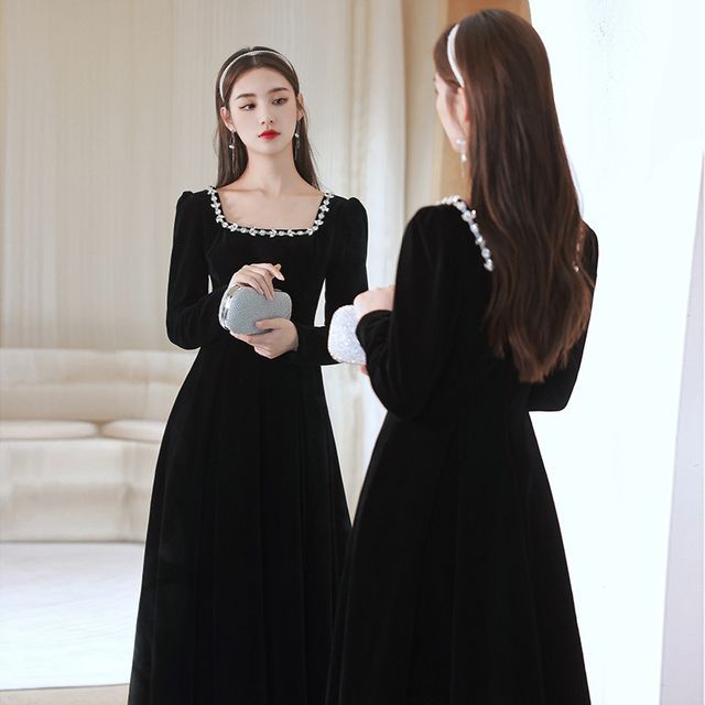 Long-Sleeve Square Neck Rhinestone A-Line Evening Gown / Cocktail Dress