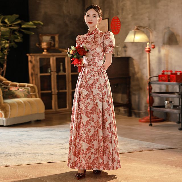 Short-Sleeve Floral Embroidered Bridal Qipao Evening Gown