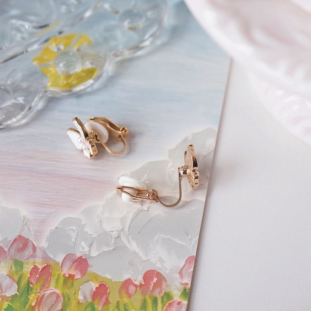 / Earring Butterfly Stud Alloy Floral
