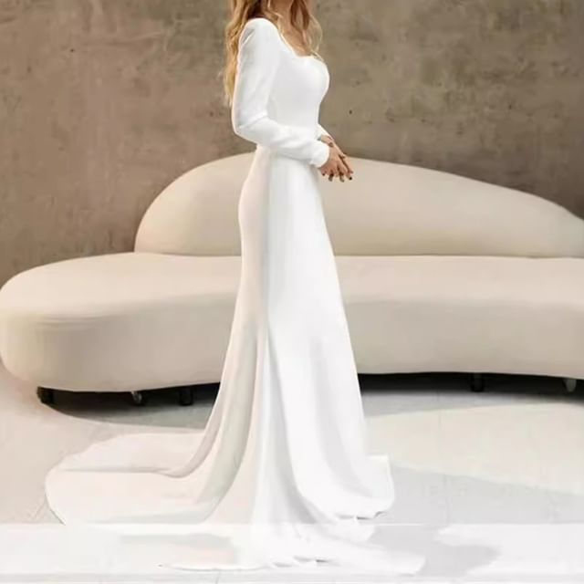 Long-Sleeve Square Neck Plain Mermaid Wedding Gown