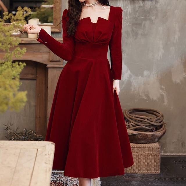 Long-Sleeve Notch Neck Plain Ruched Midi A-Line Cocktail Dress / Evening Gown