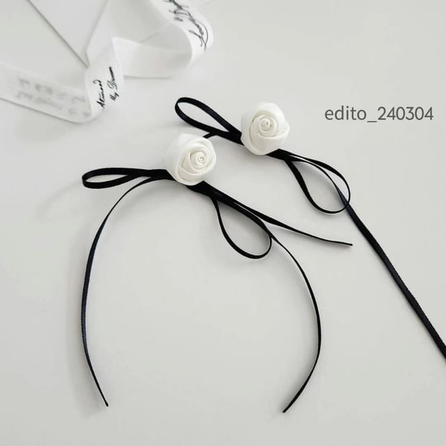Ribbon Flower Earring Stud