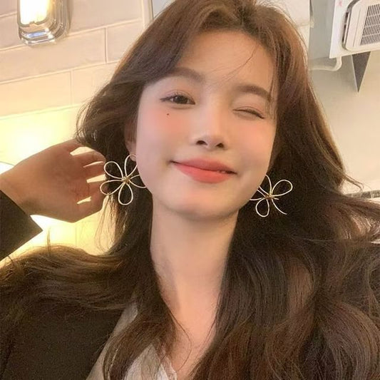 Floral Earring Stud Wirework Alloy