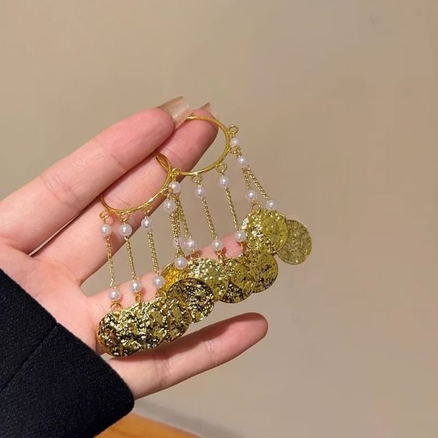 Textured Alloy Faux Disc Pearl Earring Chandelier