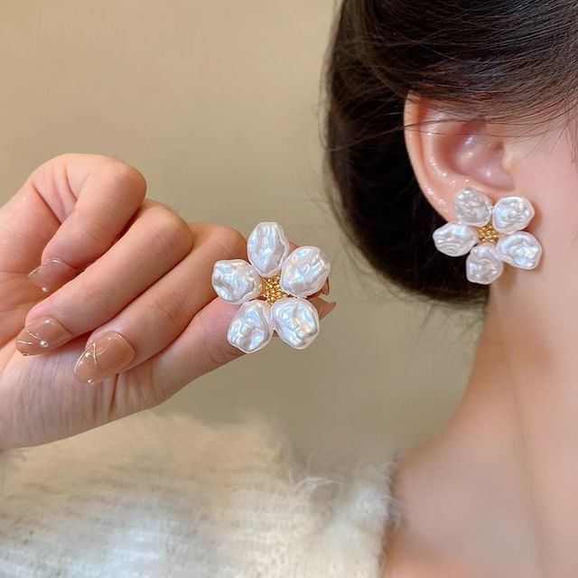 Alloy Floral Earring Statement Pearl Faux