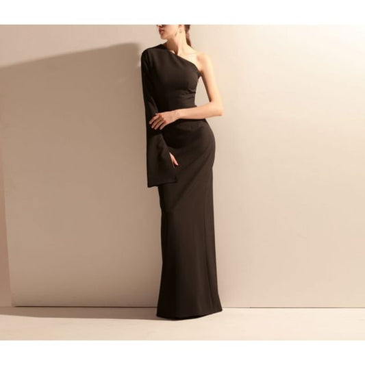 Long-Sleeve One-Shoulder Plain Sheath Evening Gown