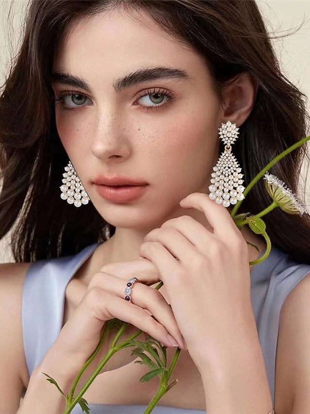 Earrings Elegant Pearl and Faux Rhinestone – Vintage Drop