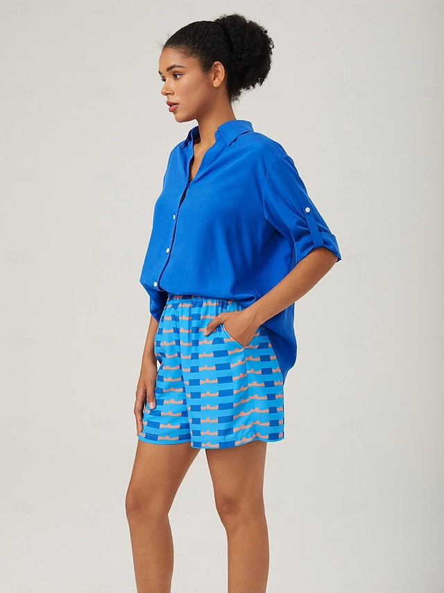 Vacation-Style Blue Geometric Print Shorts
