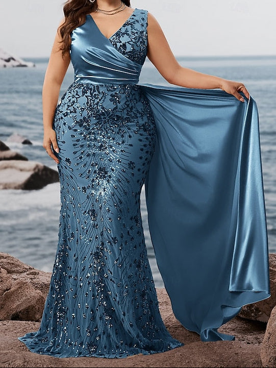 Long / Mermaid Gown Dress Sparkle Formal Wear Evening Trumpet